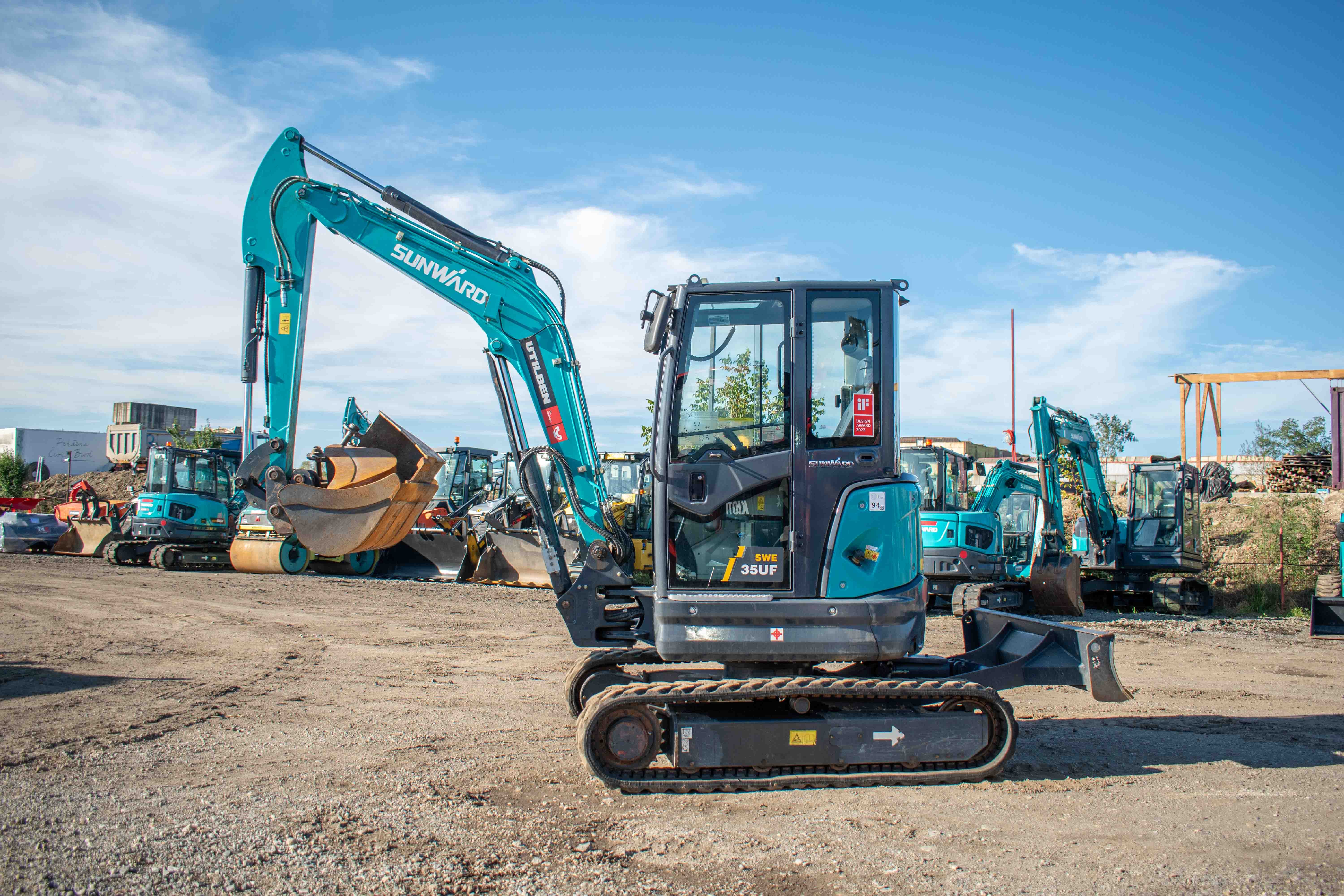 Miniexcavatoare 35UF